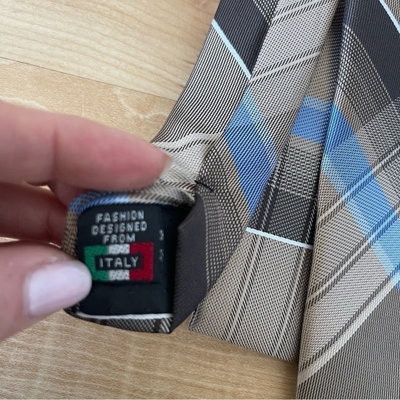 NWT Brand Q Italian Neck Tie and Handkerchief Set 100% Microfiber - Picture 5 of 7